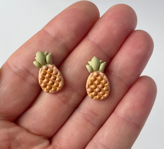 Pineapple Stud