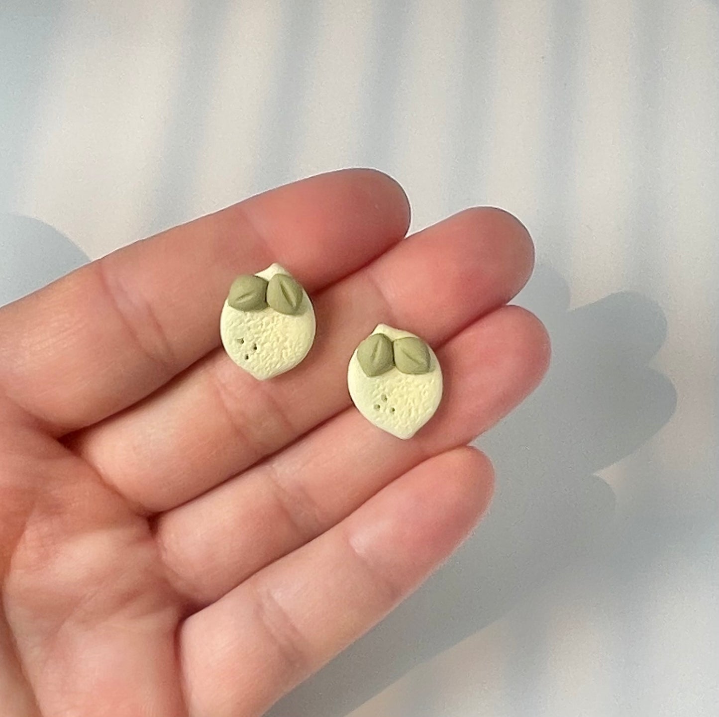 Lemon Stud