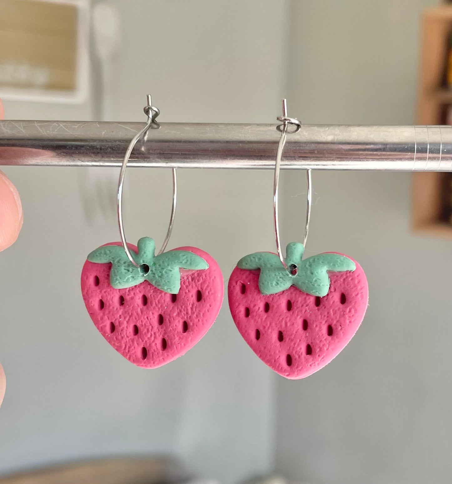 Strawberry hoops