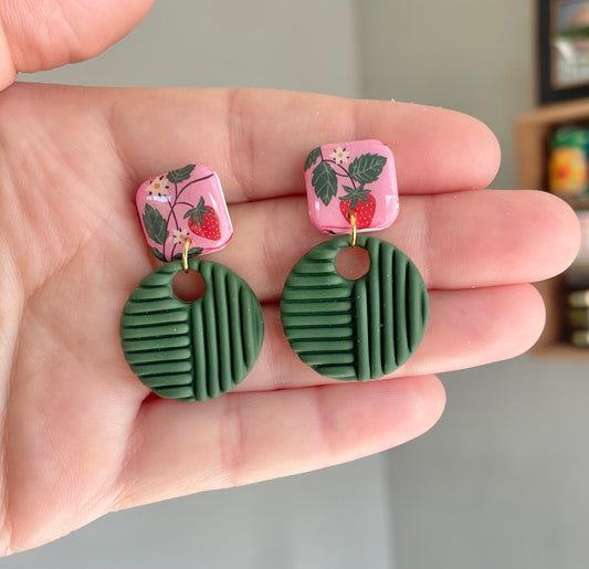 Strawberry peekaboo