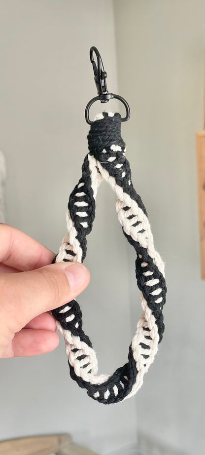 Double Spiral Knot Wristlet